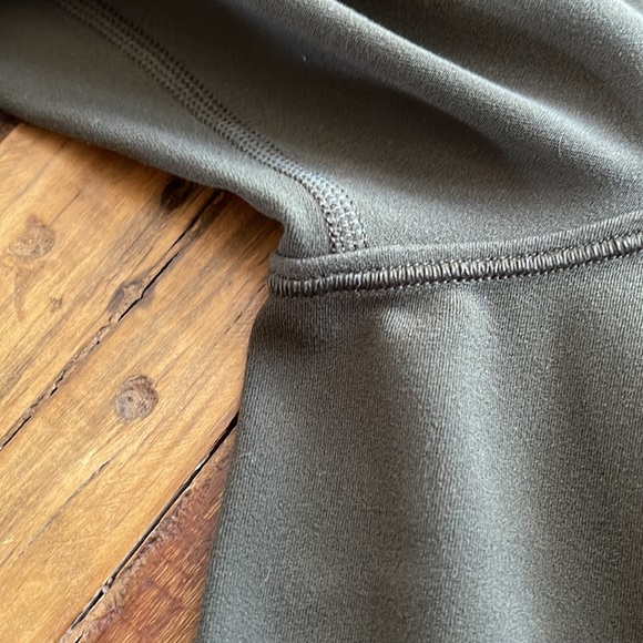 Lululemon Shape Up Pullover - Picture 5 of 8